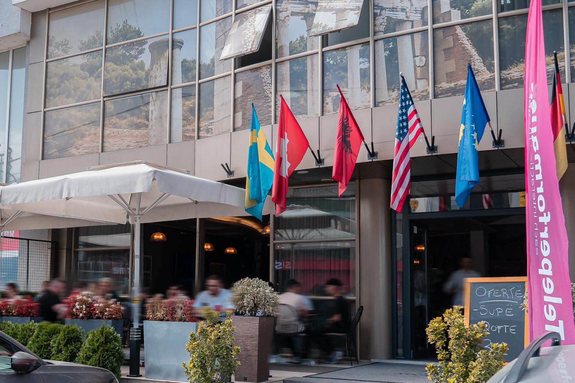 Apollonia Hotel Gjakova Kültér fotó