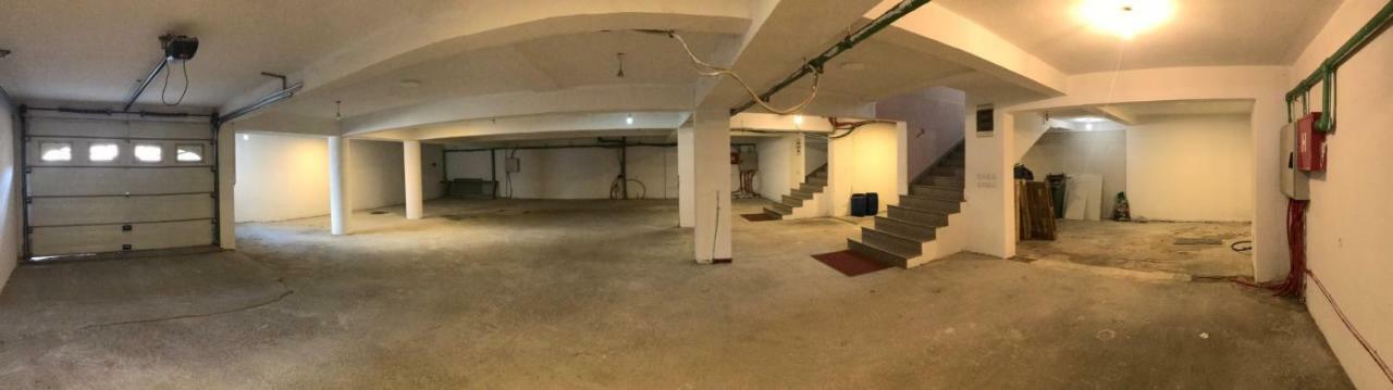 Apollonia Hotel Gjakova Kültér fotó